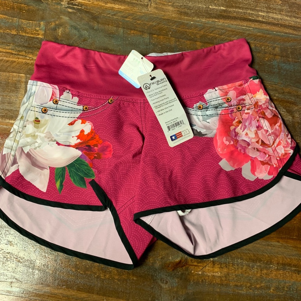 NWT INKnBURN Women’s Shorts Size 12